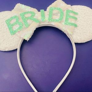 💕NWT Minnie Bridal Ears